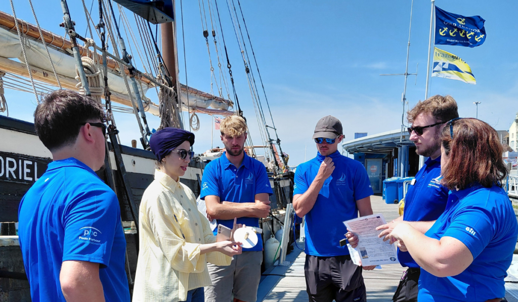 Marina citizen science